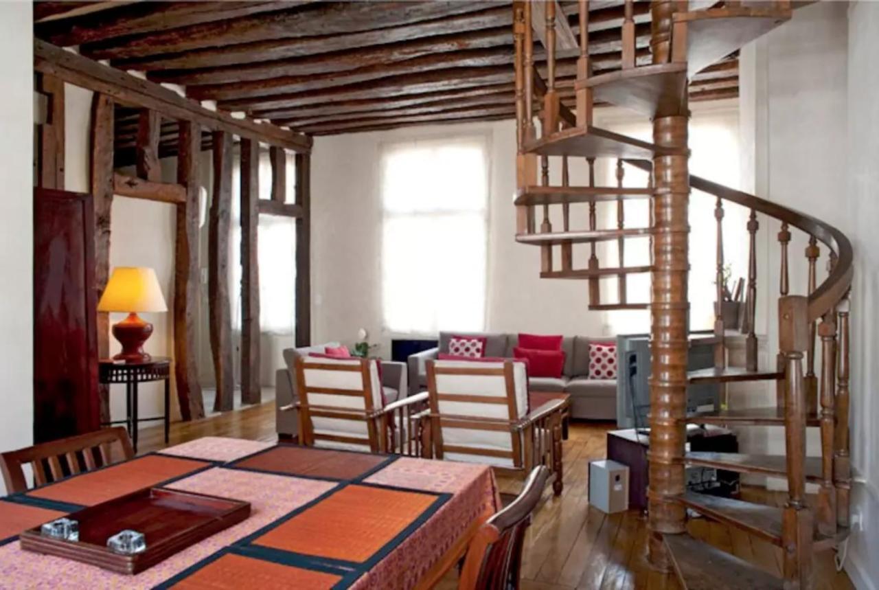 Charming Cosy Triplex In Trendy Marais Apartamento Paris Exterior foto